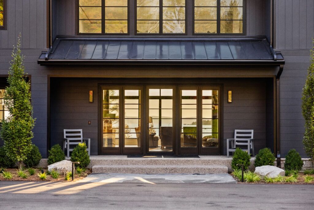 There’s something about this time of year…
When the light comes back first, filling the spaces we’ve been tucked into all winter.
The best homes are designed to move with the seasons, to feel just as good in the quiet months, as they do when everything starts to open up again.